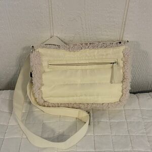 Elegant Cream Shearling-Trimmed Crossbody Bag